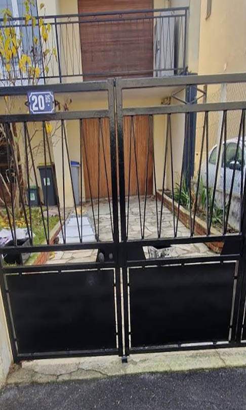 Après portail peint Paris 16e